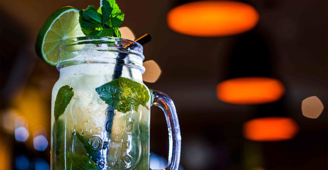 White Lion, Bar, Mojito close